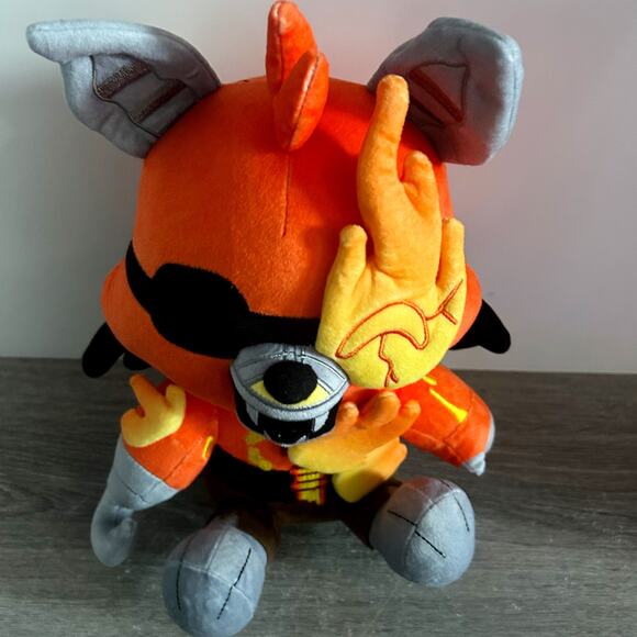 Youtooz Five Nights at Freddys Grimm Foxy Plush HTF RARE EUC - Picture 2 of 8